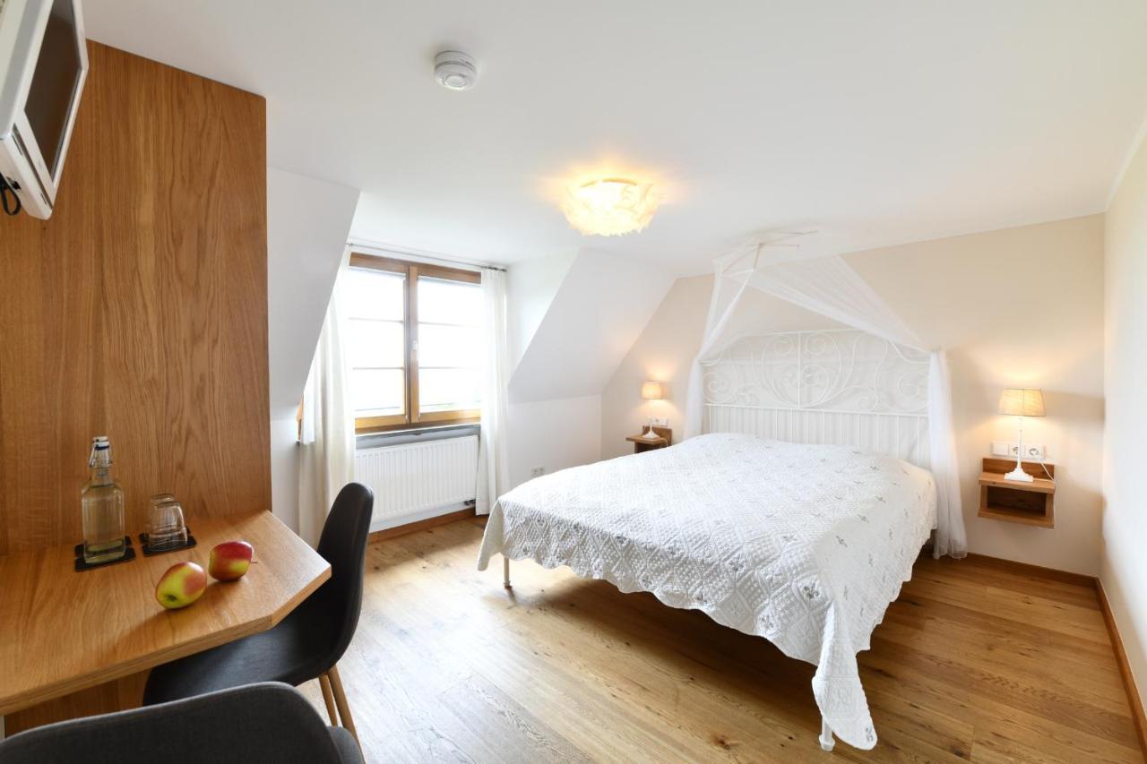 Hotel Montfort-Schloessle Lindau  Ngoại thất bức ảnh